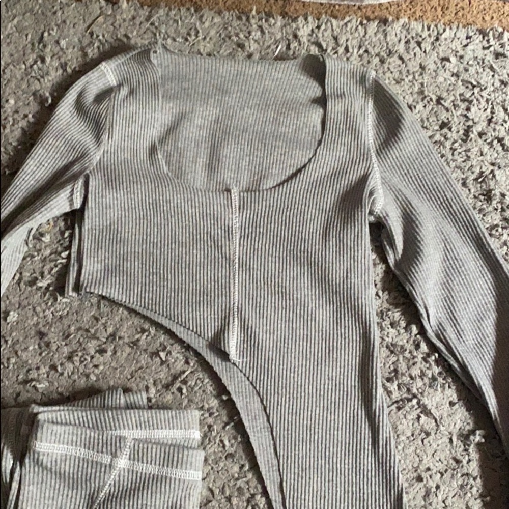 Ribbed set - Picture 3 of 5